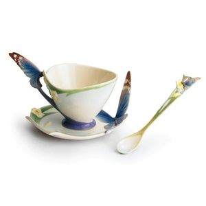 FRANZ PAPILLON BUTTERFLY CUP AND SAUCER SET (FZ00213)